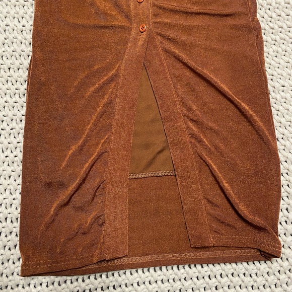 Slinky Dress - Picture 6 of 7